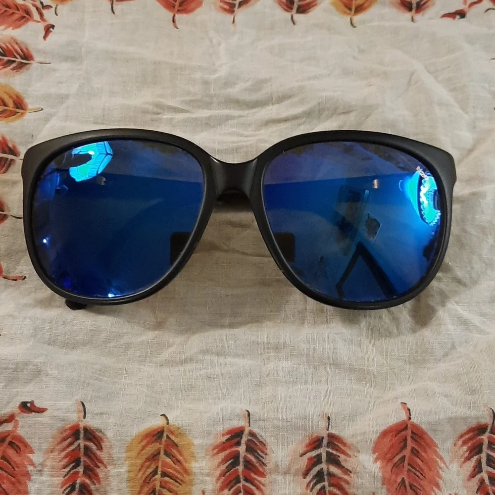 REVO H20 vintage sunglasses blue lenses 850 Grand Classic